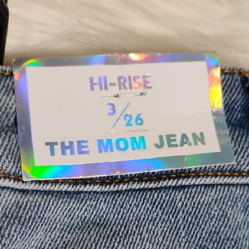 (X-52) SALE! NWT Tinseltown High Rise The Mom Jean Light Blue Jeans 3/26 - Picture 8 of 9